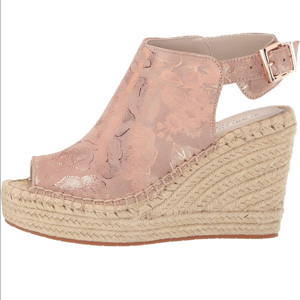 Kenneth Cole Women's 7.5 Olivia Espadrille Wedge Rose Gold